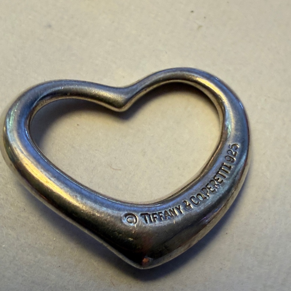 Tiffany & Co. Silver Heart OPEN HEART PENDANT NECKLACE